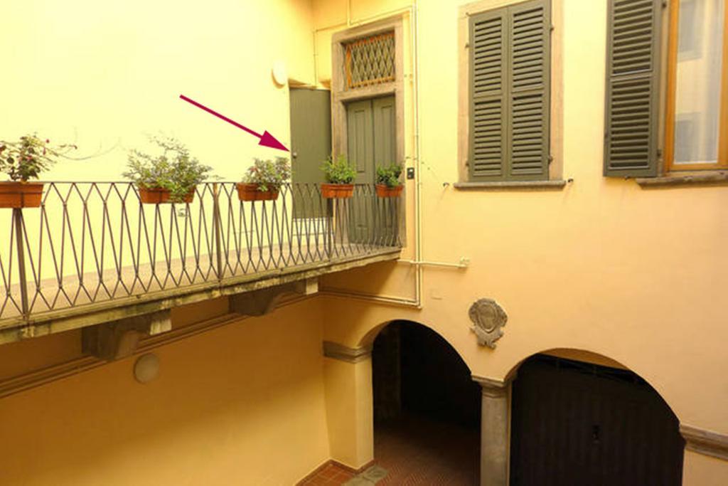 Porta Dipinta House Bergamo Alta Apartment Bilik gambar